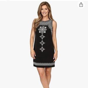 Vince Camuto Black Sleeveless Shift Dress